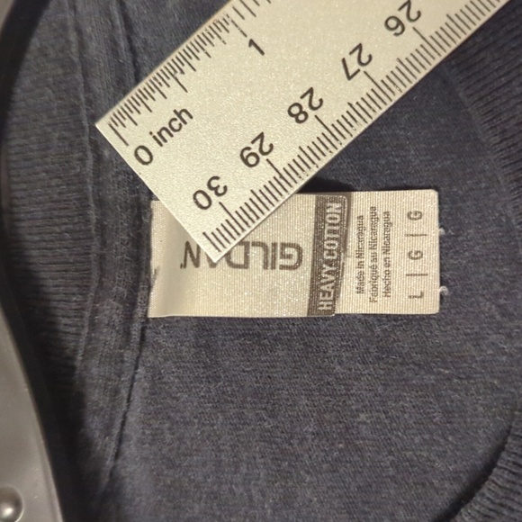 Chicago Tour 2023 graphic tee - Picture 5 of 8